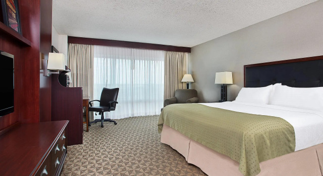 Двухместный номер Standard Holiday Inn University Plaza-Bowling Green by IHG
