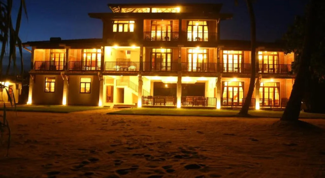 Serein Beach Hotel, Забронировать Отель Тангалла округ Хамбантота