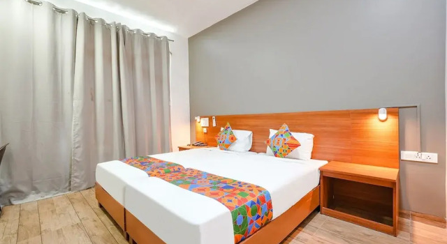Номер Premium FabHotel D Square OMR
