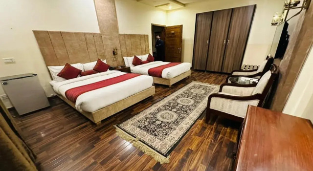 Sheltons Rezidor Lahore, Rezervasyon Otel Gulberg Lahor, Fortress Square yakınında