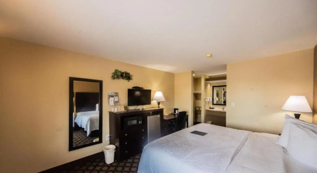 Номер Standard Relax Inn and Suites Kuttawa Eddyville