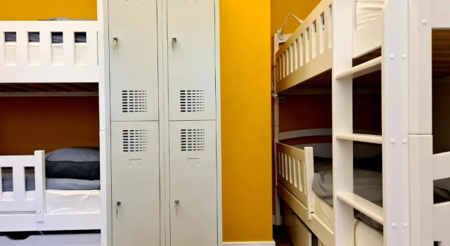 Кровать в общем номере RailWay Bed HOSTEL
