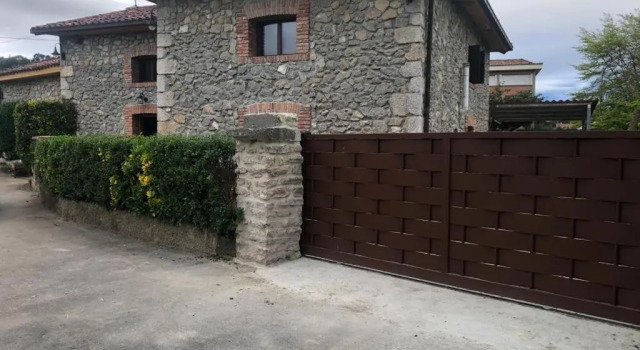 Коттедж Santa Barbora, casa a 3 km de la playa