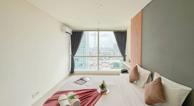 Spacious 1Br With City View At Praxis Apartment