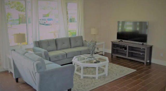 Deerfield-Private Resort Style Home Mins To The Beach, Book Ferieresort Deerfield Beach Florida