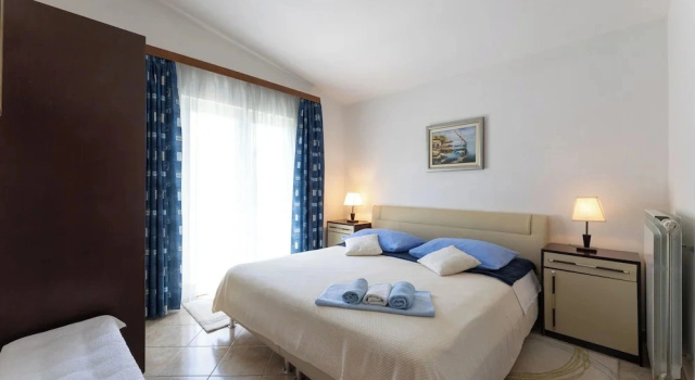 Apartments Ivo