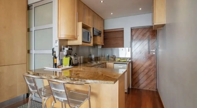 Студия Bantry Beach Seaview Apartments