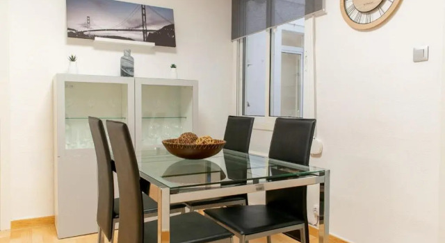 Ahllenrock, Boek Appartement Cornella de Llobregat Baix Llobregat