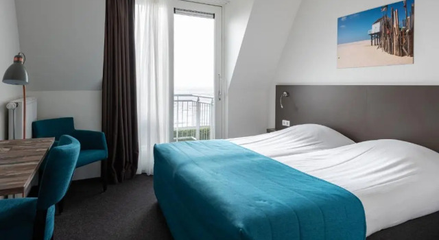 Двухместный номер Standard с балконом и с видом на море Hotelletje de Veerman
