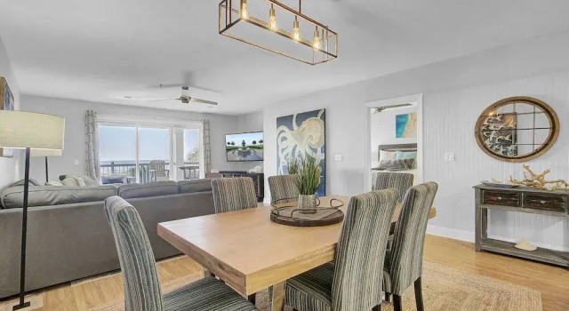 Beachfront 3bdr Condo w/ Pool & Deck Ocean Views Ocean Blvd #102 by Avantstay, Забронировать Дом для отпуска Коттеджи Южной Каролины, Коттедж