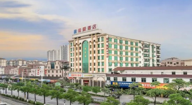 Viet Hotel (Foshan Yanbu Commercial Center Suiyan Road Branch)