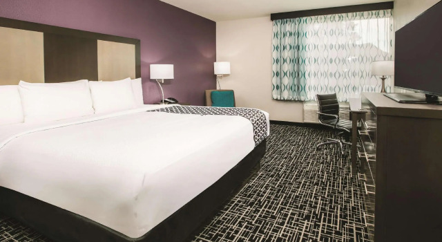Двухместный номер La Quinta Inn & Suites by Wyndham Dallas/Fairpark