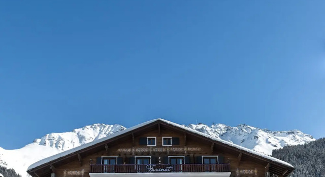 Hotel Farinet, Забронировать Отель Вербье Verbier - St.Bernard, рядом с Кятр-Валле