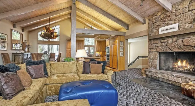 Remington Retreat - 6 Bedrooms Home