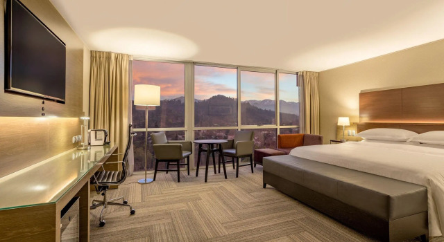 Двухместный номер Superior с видом на город Sheraton Santiago Hotel & Convention Center