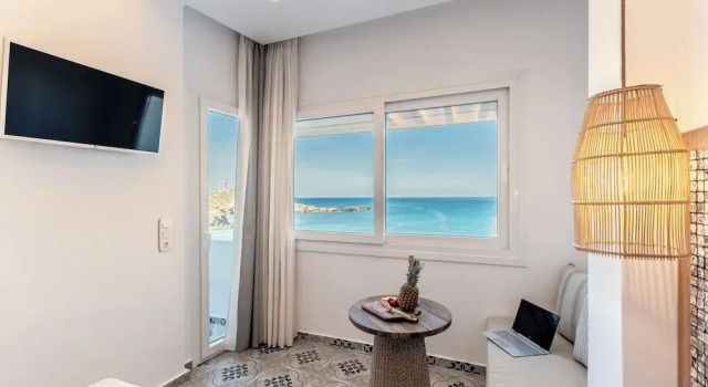 Fleria Seaview Suites