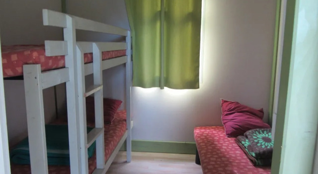 Camping des Etoiles - Chalets, Rezerwuj Chalet Najac Aveyron