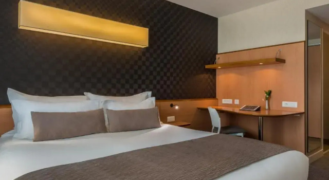 Семейный номер Standard Best Western Plus Paris Saclay