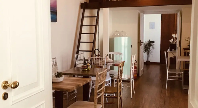 Номер Deluxe с балконом и с видом на город Апартаменты Bella Napoli