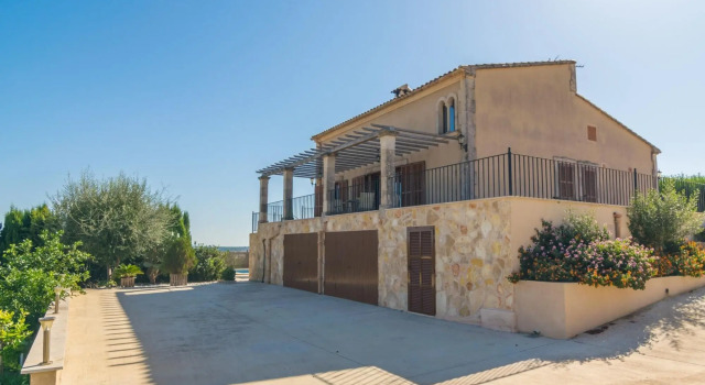 Pleta DE Bonany - Villa for 6 People in Vilafranca De Bonany, Book Villa Vilafranca de Bonany Majorca