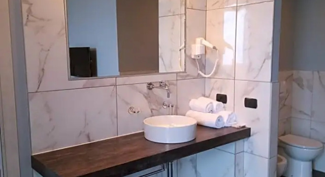 Полулюкс Deluxe Hotel motel residence Gonzaga