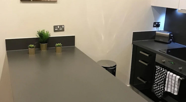 Коттедж с 2 комнатами Heron House Apartments