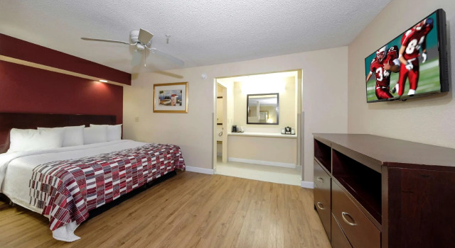 Двухместный номер Superior с видом на бассейн Red Roof Inn Ellenton - Bradenton NE