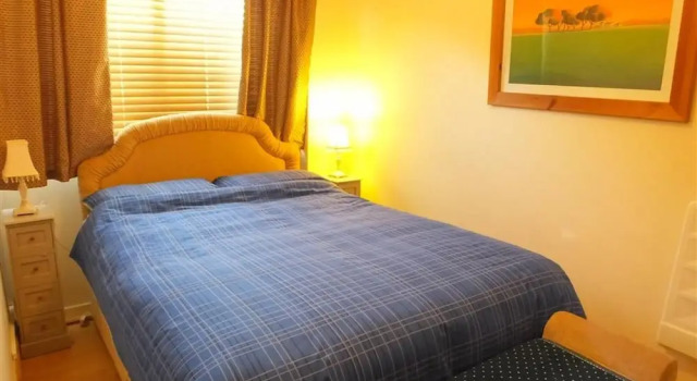Strandways Court 15, Забронировать Отель Отели Carmarthenshire с парковкой, Парковка