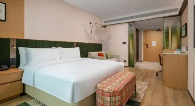 Семейный номер Superior Hilton Garden Inn Kunming Railway Station South