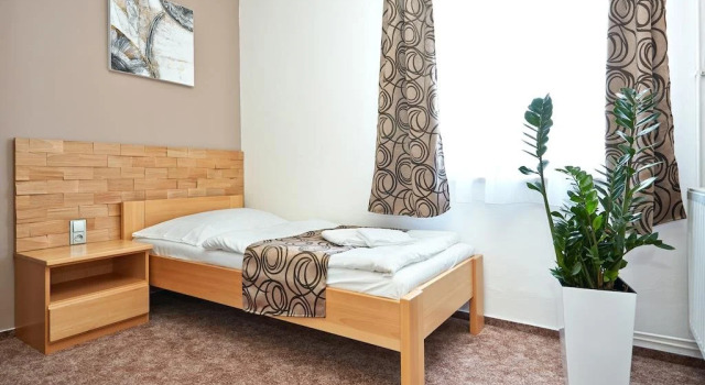 Vila Encore, Book Hotel Valasske Mezirici 