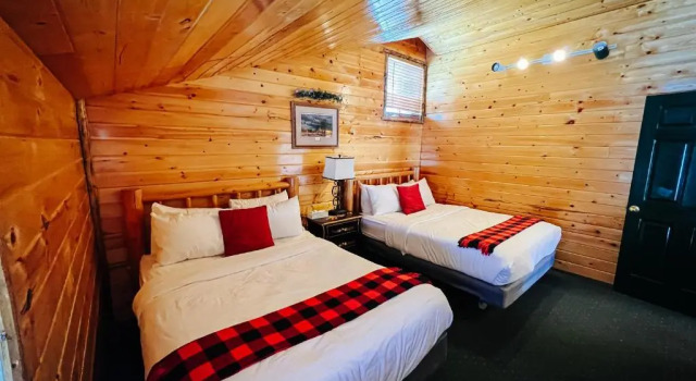 Коттедж с 5 комнатами Anglers Lodge