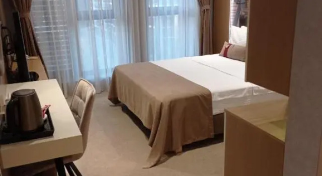 Студия Deluxe City Park Inn