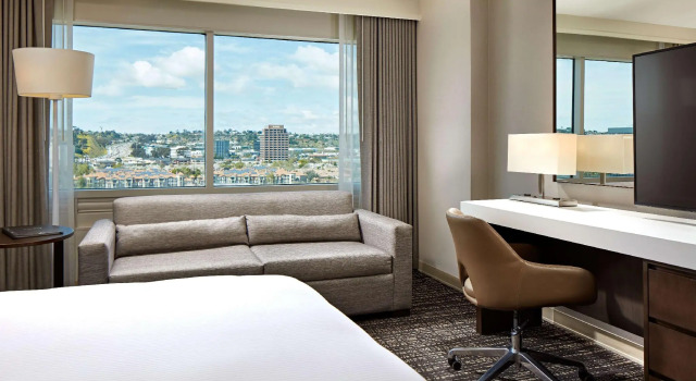 Двухместный номер Hilton San Diego Mission Valley