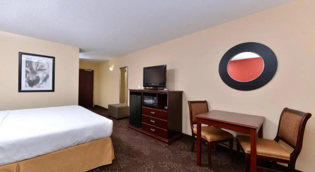 Номер Standard Holiday Inn Express White House by IHG
