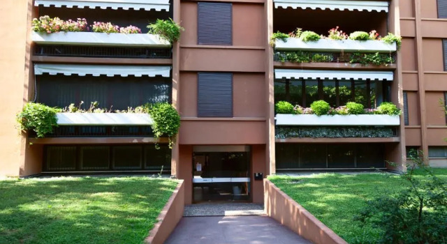 Maison da Paola, Book Hotel Hotels in Basiglio with Parking, Parking