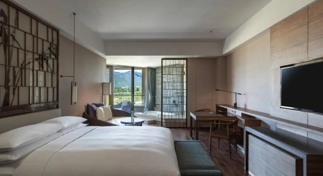 Двухместный номер Deluxe с балконом Beijing Marriott Hotel Changping
