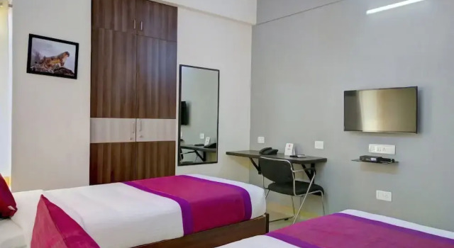 Capital O 11092 Shiv Enclave, Rezervovat Hotel Bangalore Bangalore