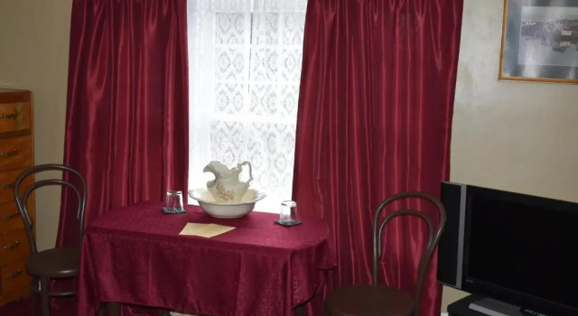 Номер Deluxe The Spaniards Room Heritage Home