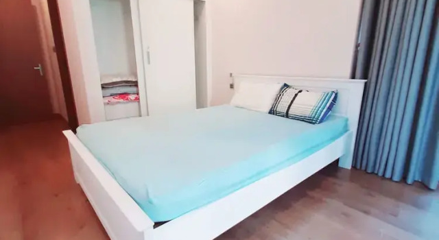 Spacious Modern 4-bed 140sqm Vinhomes Apartment, Забронировать Апартаменты/квартира Хошимин провинция Хошимин, рядом с Небоскреб Landmark 81