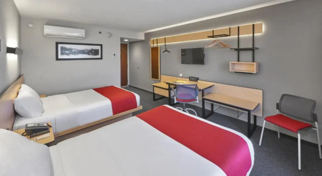 Четырёхместный номер Standard City Express by Marriott Matamoros