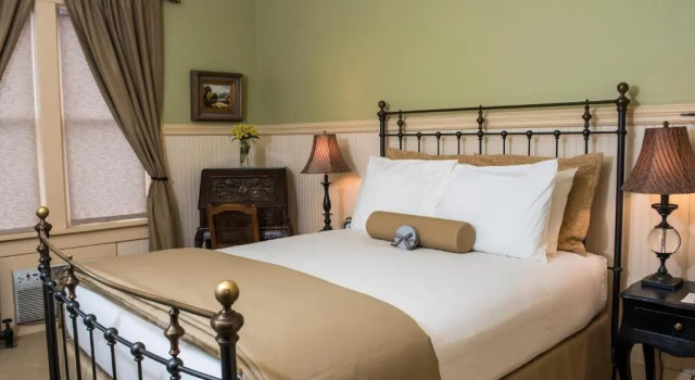 Номер Standard Chamberlin Inn