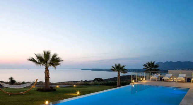 Коттедж Elias Luxury Villa