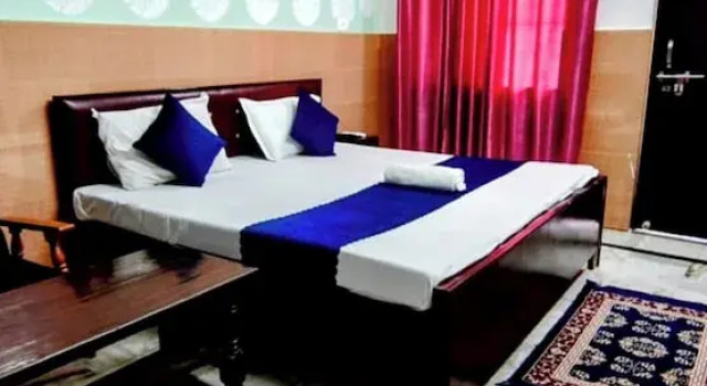 Hotel Shri Hari Lodge Ram Nagari Ayodhya