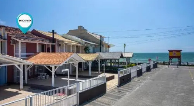 Sobrado Com Vista para o Mar, Забронировать Отель Бомбиньяс Санта-Катарина