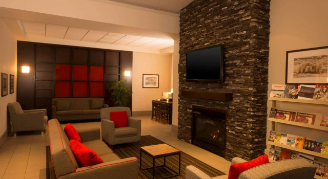 Двухместный номер Standard Lakeview Signature, Trademark Collection by Wyndham