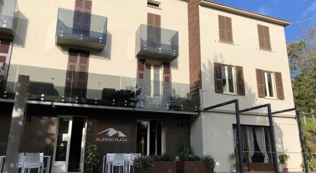 Albergo Plaza Tornolo, Book Hotel Hoteller i Tornolo med morgenmad, Morgenmad