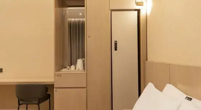 Люкс Deluxe Uiwang Milos Hotel