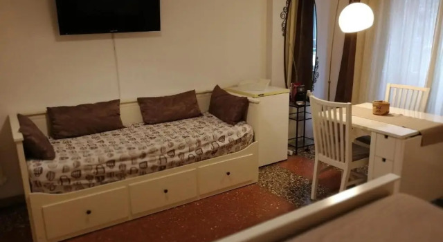 AL171 Tourist Rental close Metro B1 - SantAgnese Annibaliano, Prenota Hotel Roma Lazio