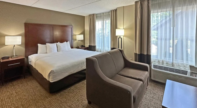 Номер Standard c 1 комнатой Concord Suites by IHG