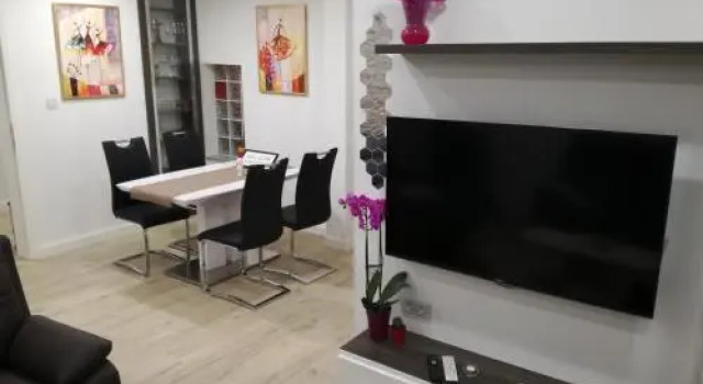 Apartment Goran, Book Lejlighed Hoteller i Senj med pool, Swimmingpool